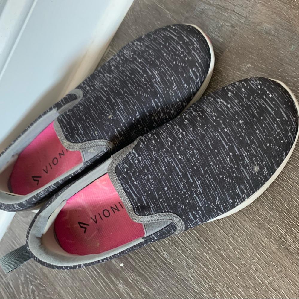 Vionic Women's Black Slip-On Shoes